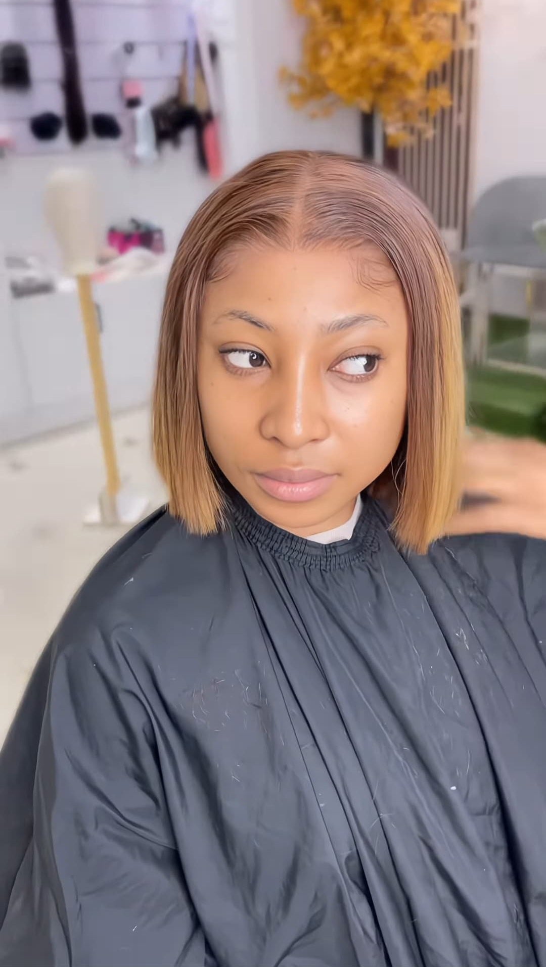 Enhiles Brown Highlight Full Frontal Vietnamese Bob